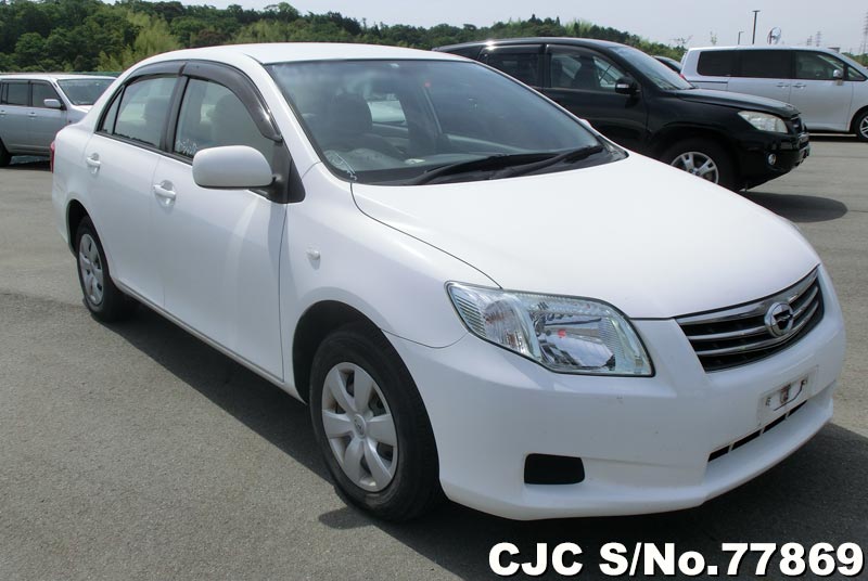 Toyota corolla axio 2010